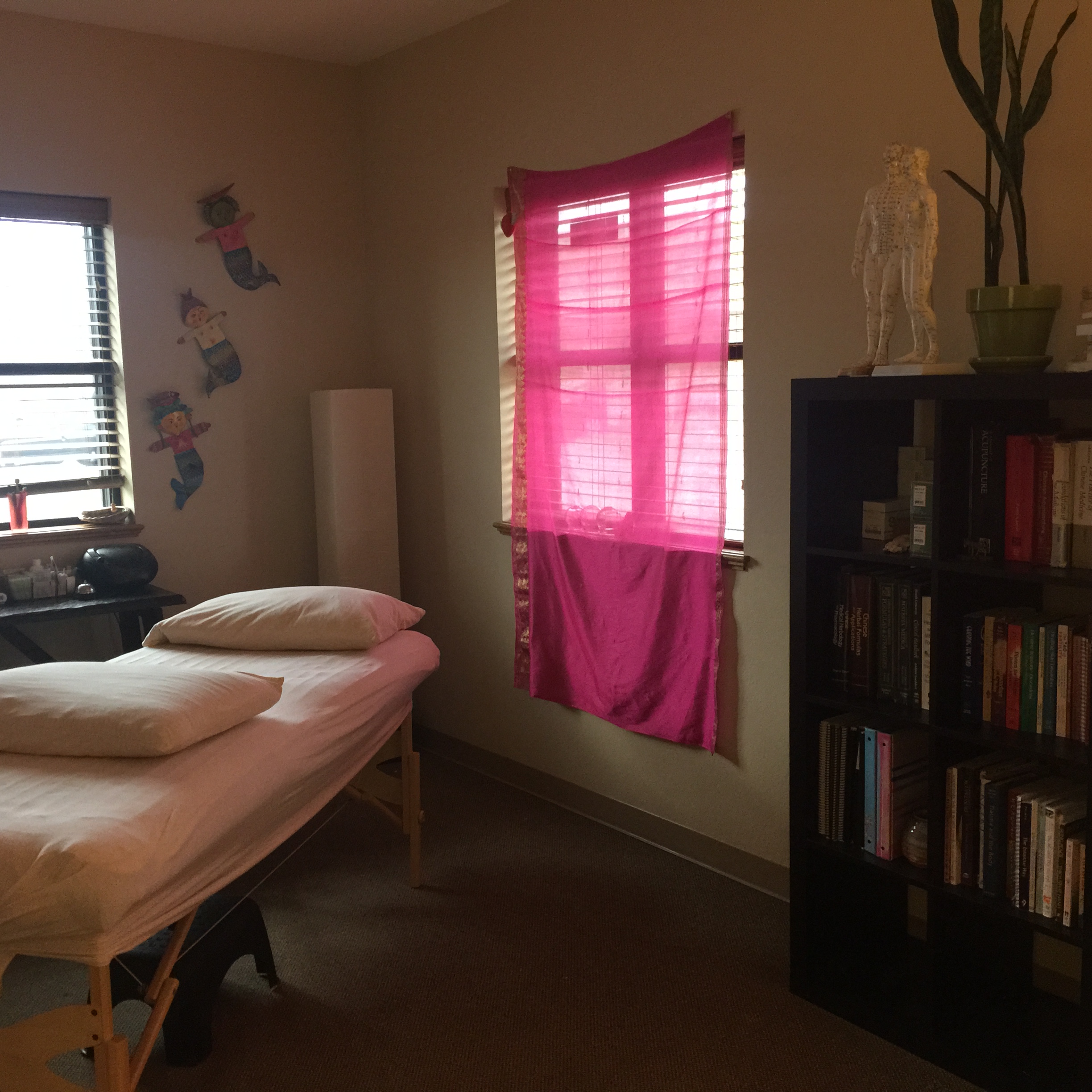 What to expect: Your first acupuncture treatment